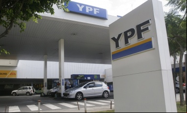 YPF: cargar nafta será más barato durante la madrugada