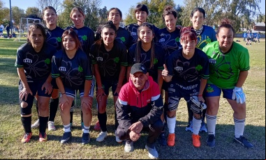 Fútbol Femenino: Pilar City y Alfa Dos, los líderes de una Liga muy pareja
