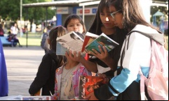 El intercambio de libros comunitario llega al Paseo de la Estación